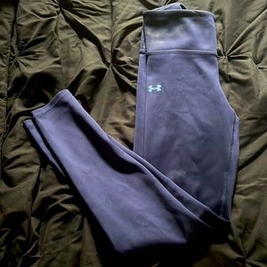 Petite small Navy Blue under armour leggings.